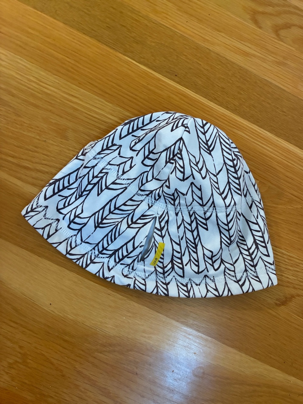Lole Women One Size Fitted Beanie Ponytail Split Athletic Running Hat